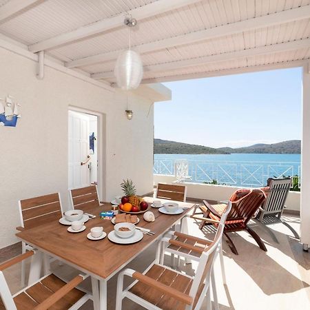 Tsifliki Beach House 伊罗达 外观 照片