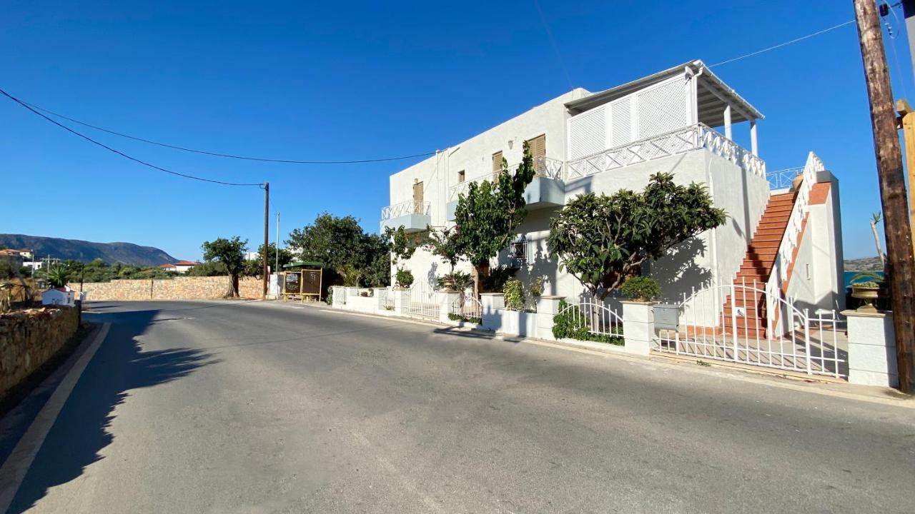 Tsifliki Beach House 伊罗达 外观 照片